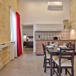  Apartment Vallettastay Old 3